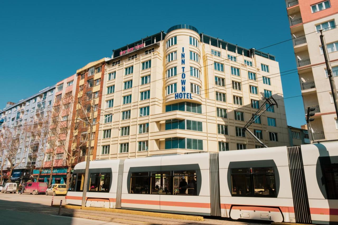אסקיסהיר Inn Town Hotel מראה חיצוני תמונה