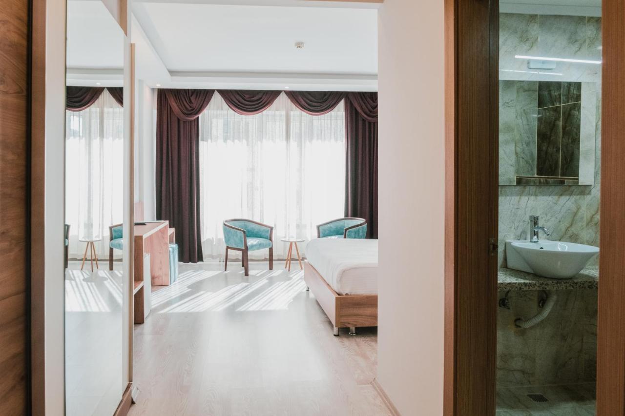 אסקיסהיר Inn Town Hotel מראה חיצוני תמונה